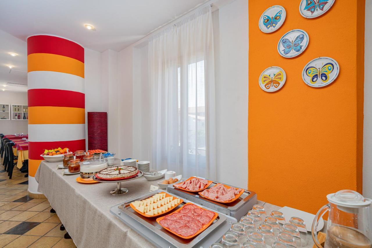 Hotel Marinaro Santa Teresa Gallura Zewnętrze zdjęcie